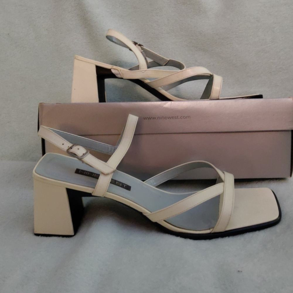 Vintage Nine West Strappy Heeled Sandals 10